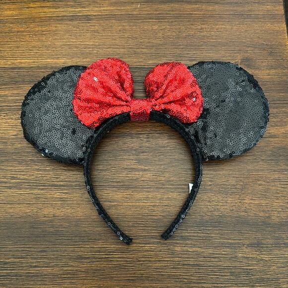 Disney Minnie Mouse sequined ears with red bow headband sequins trip vacation - Picture 1 of 9
